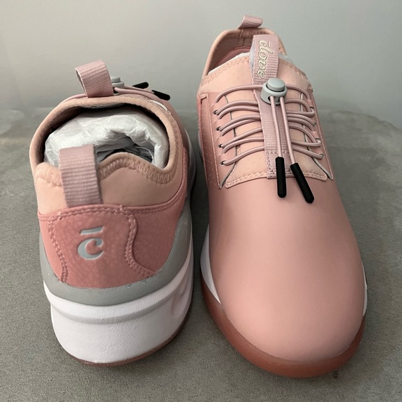 CLOVES - Picture 3 of 5